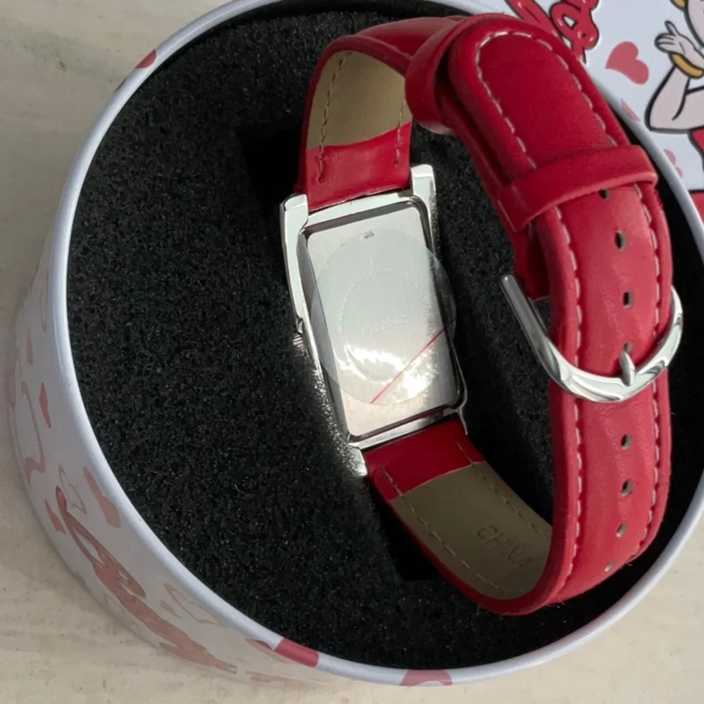 Betty Boop Watch Red Wristwatch Heart Kiss Large Face New Vintage